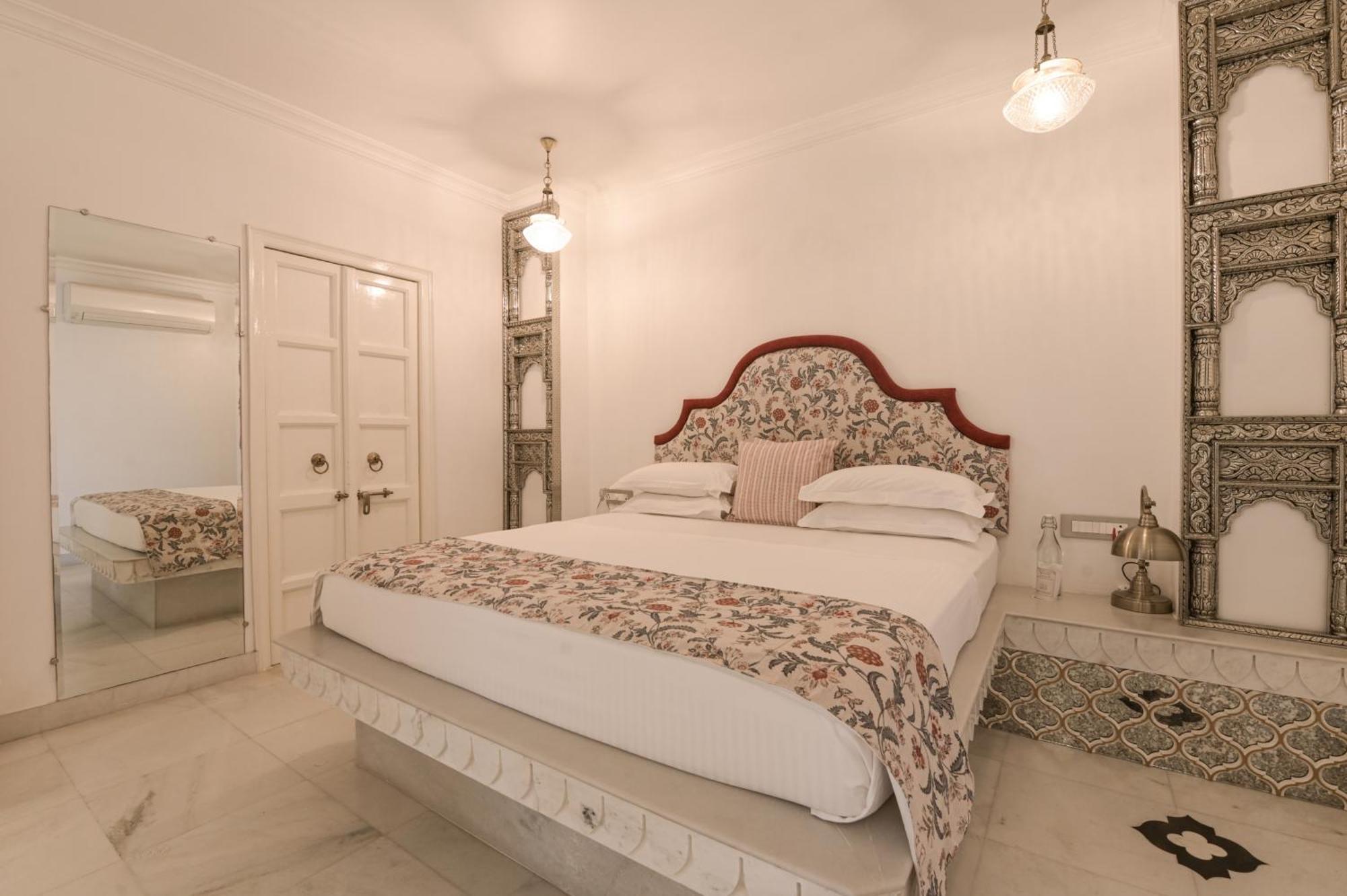 Jagat Niwas Palace Hotel
